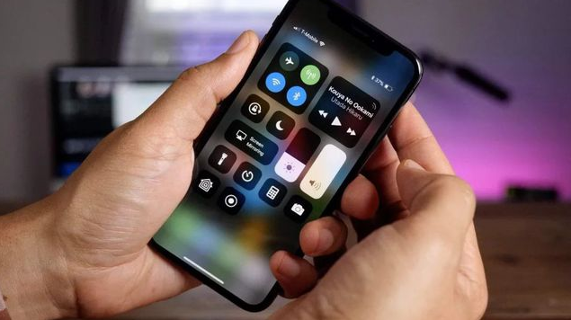 铜仁苹果手机维修分享iPhone 12信号差怎么办 