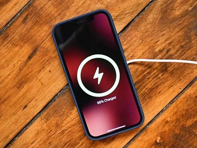铜仁苹果手机维修分享iPhone 12可以随便充电吗 